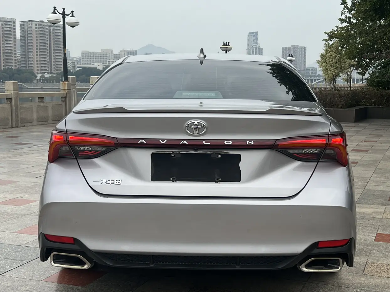 Toyota Avalon