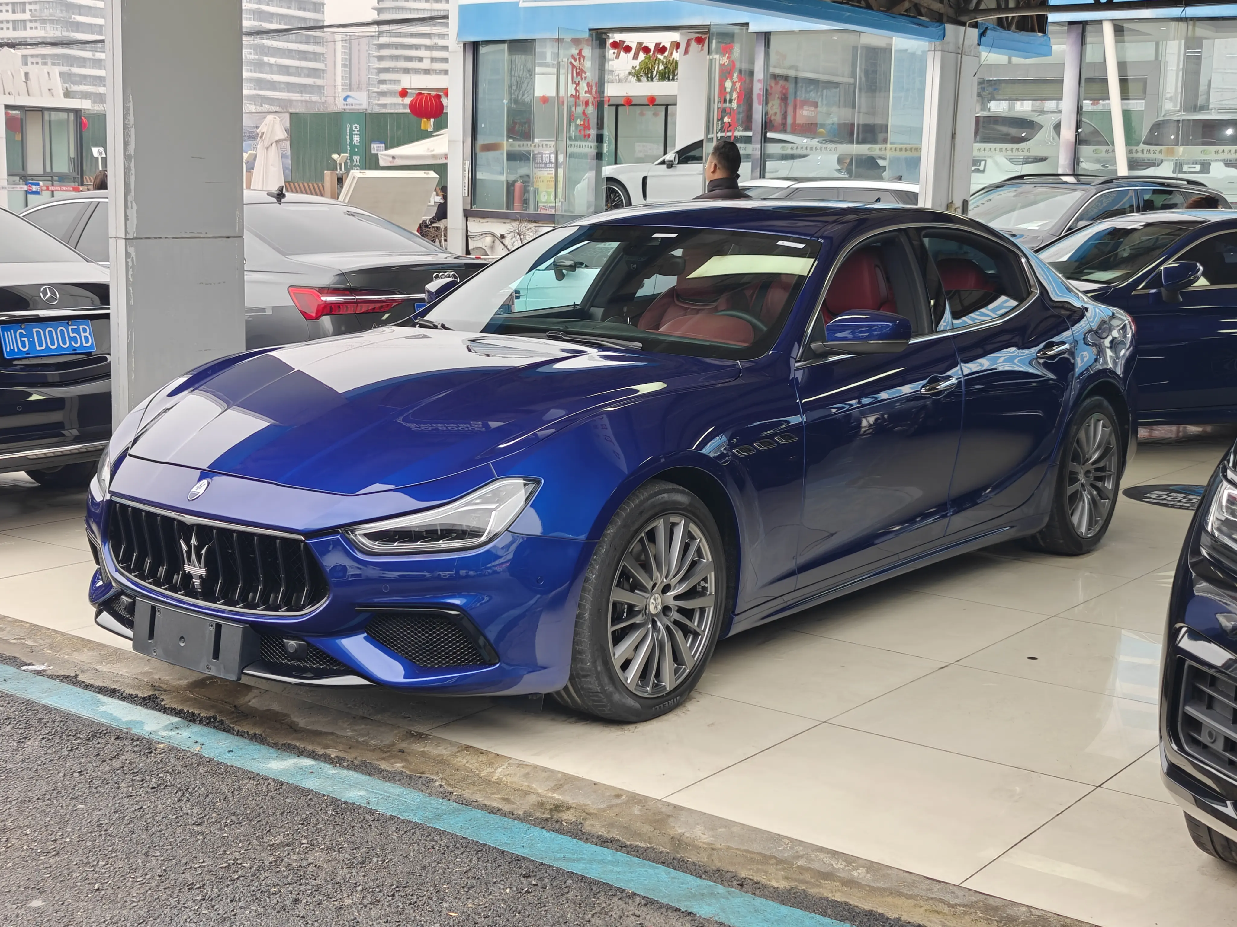 Maserati Ghibli  из Китая