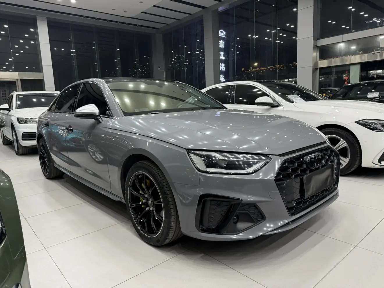 Audi A4L