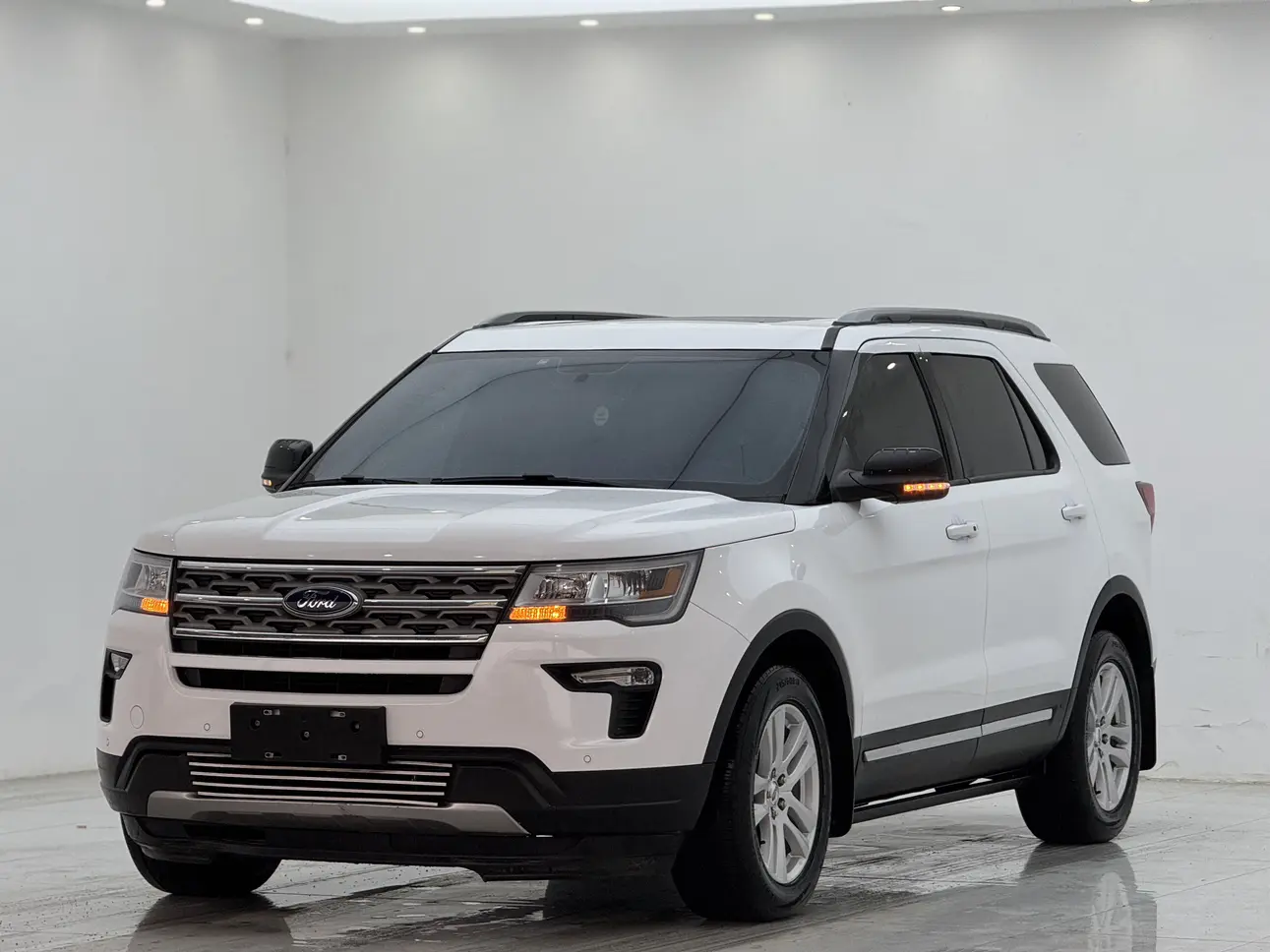 Ford Explorer  из Китая