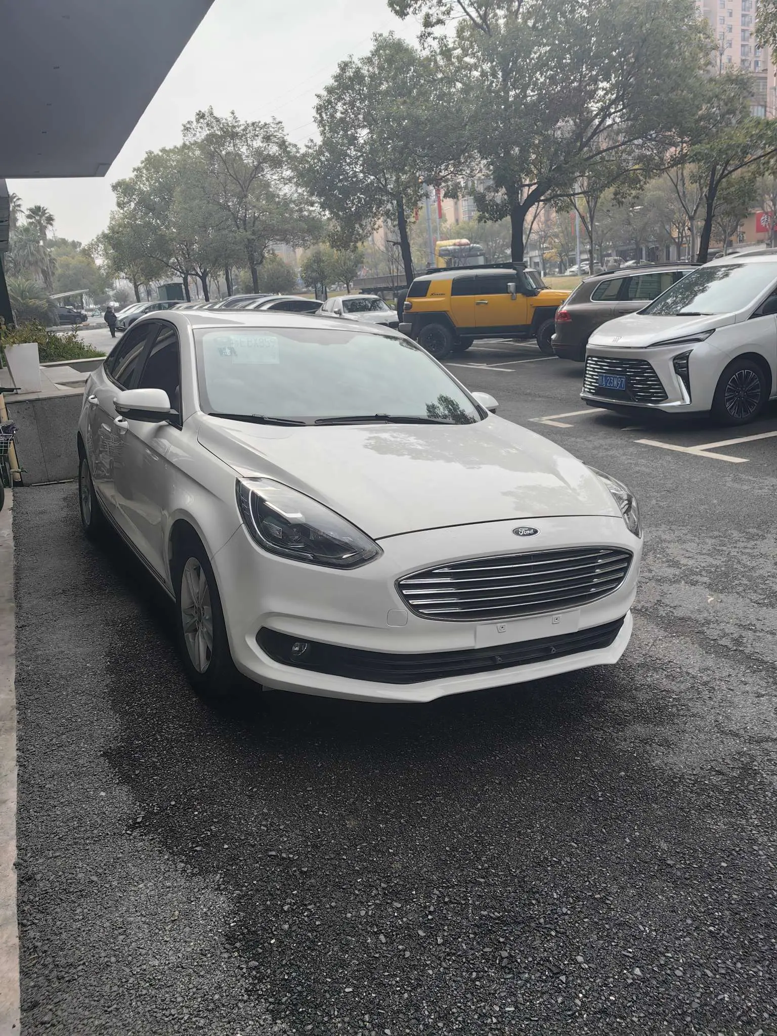 Ford Forrest  из Китая