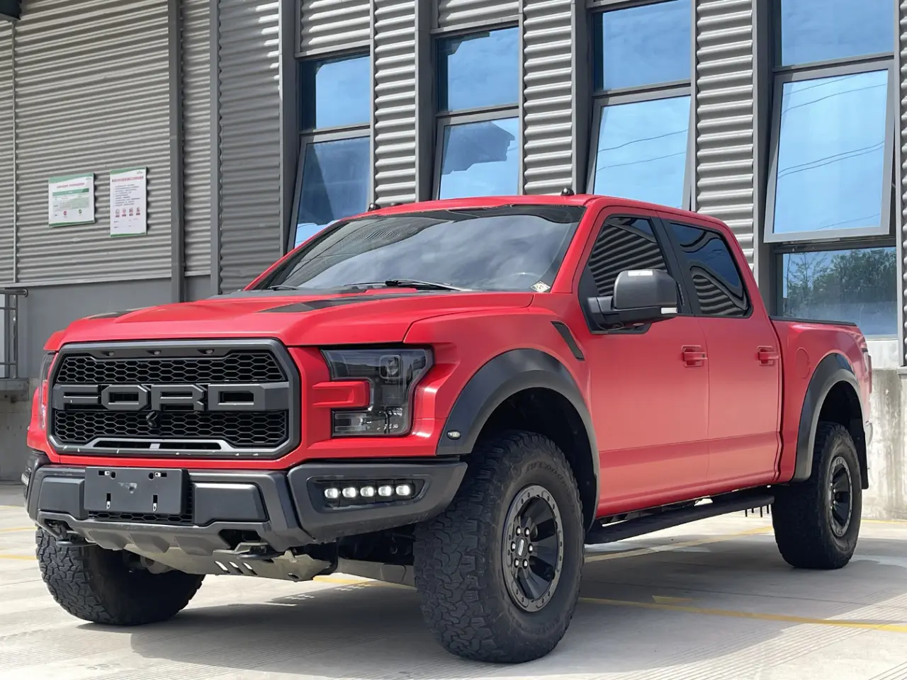 Ford F-150 Raptor  из Китая