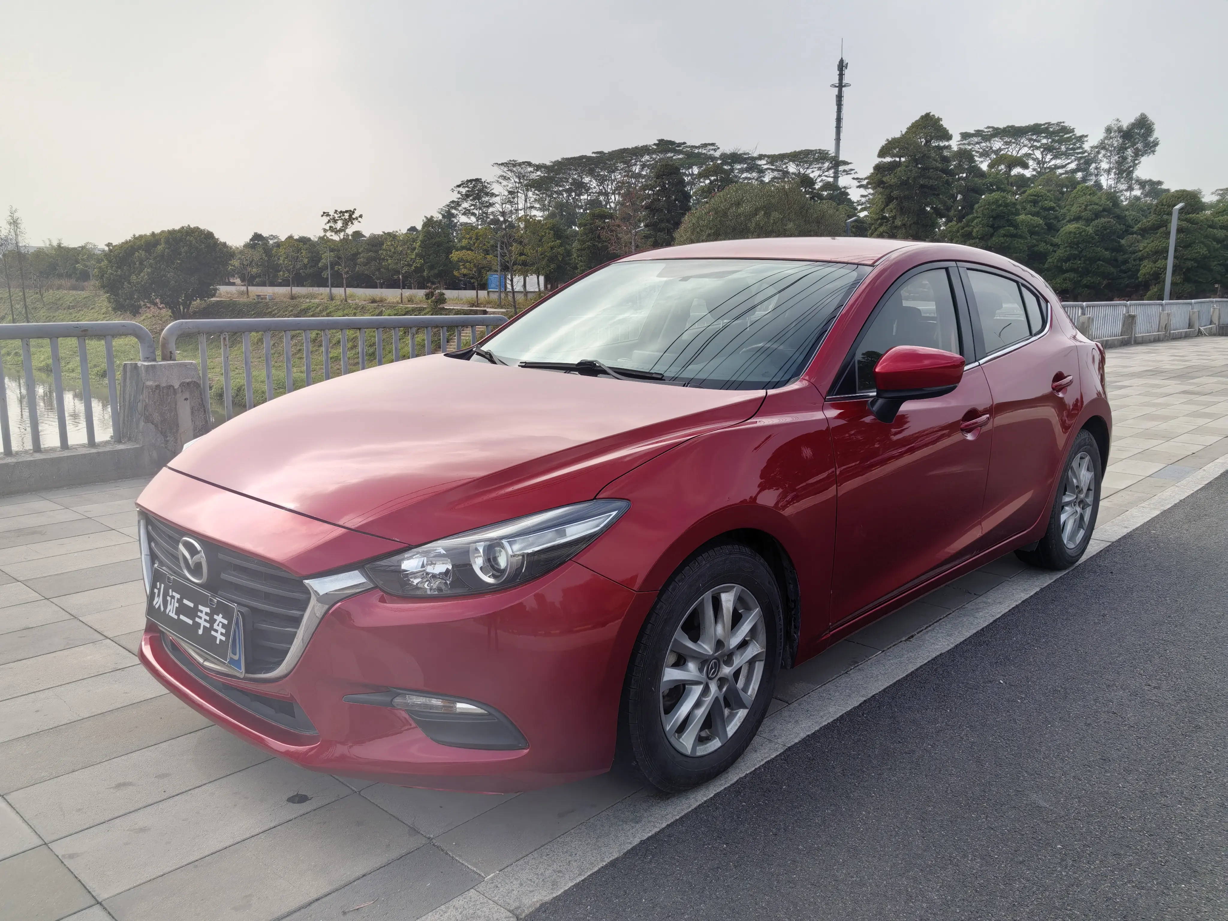 Mazda Axela (Mazda3)  из Китая