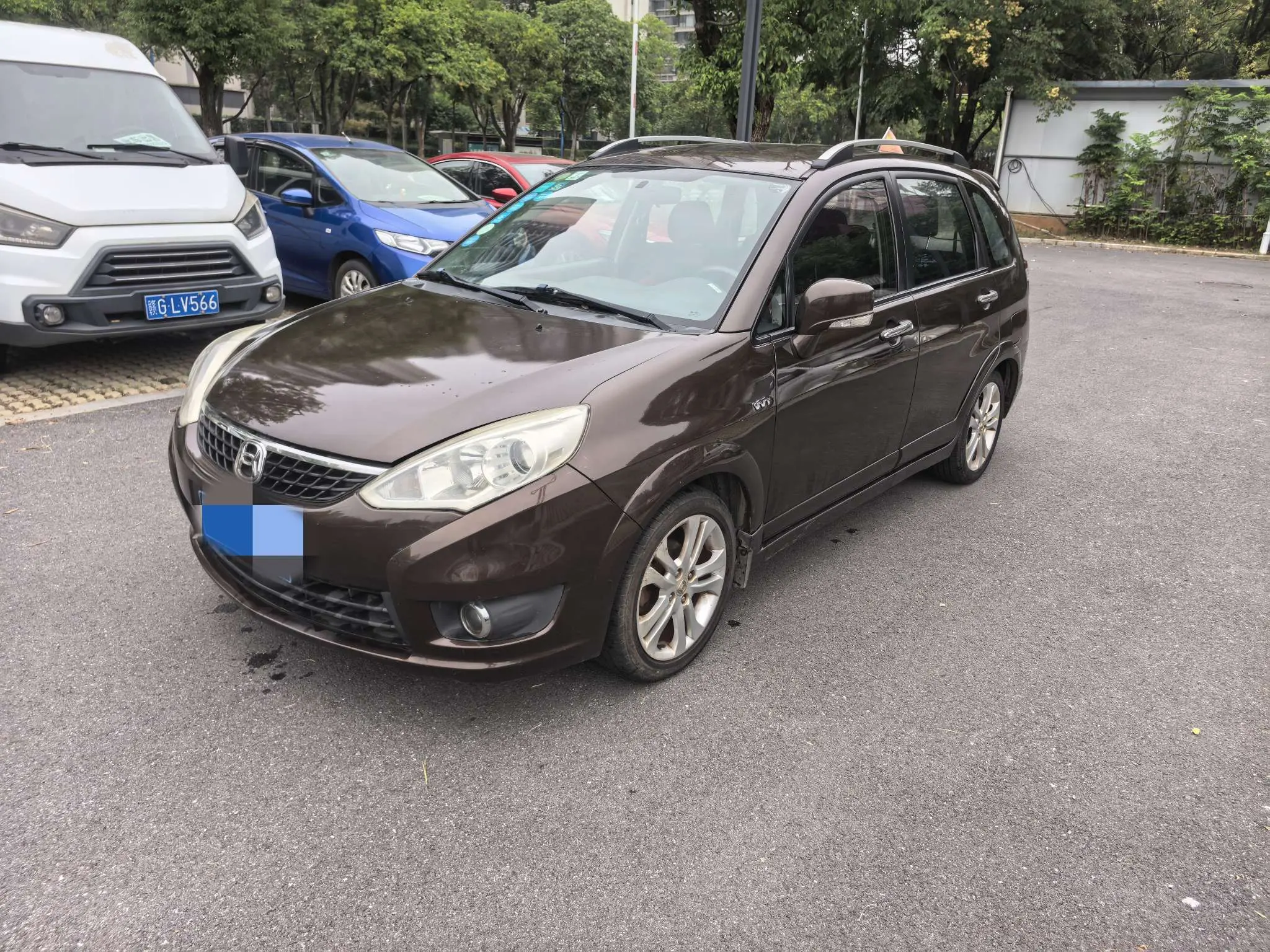 Suzuki Liana A6  из Китая