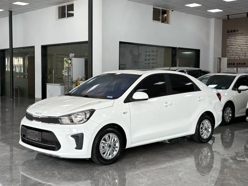 Kia Pegas (Huanchi)  из Китая