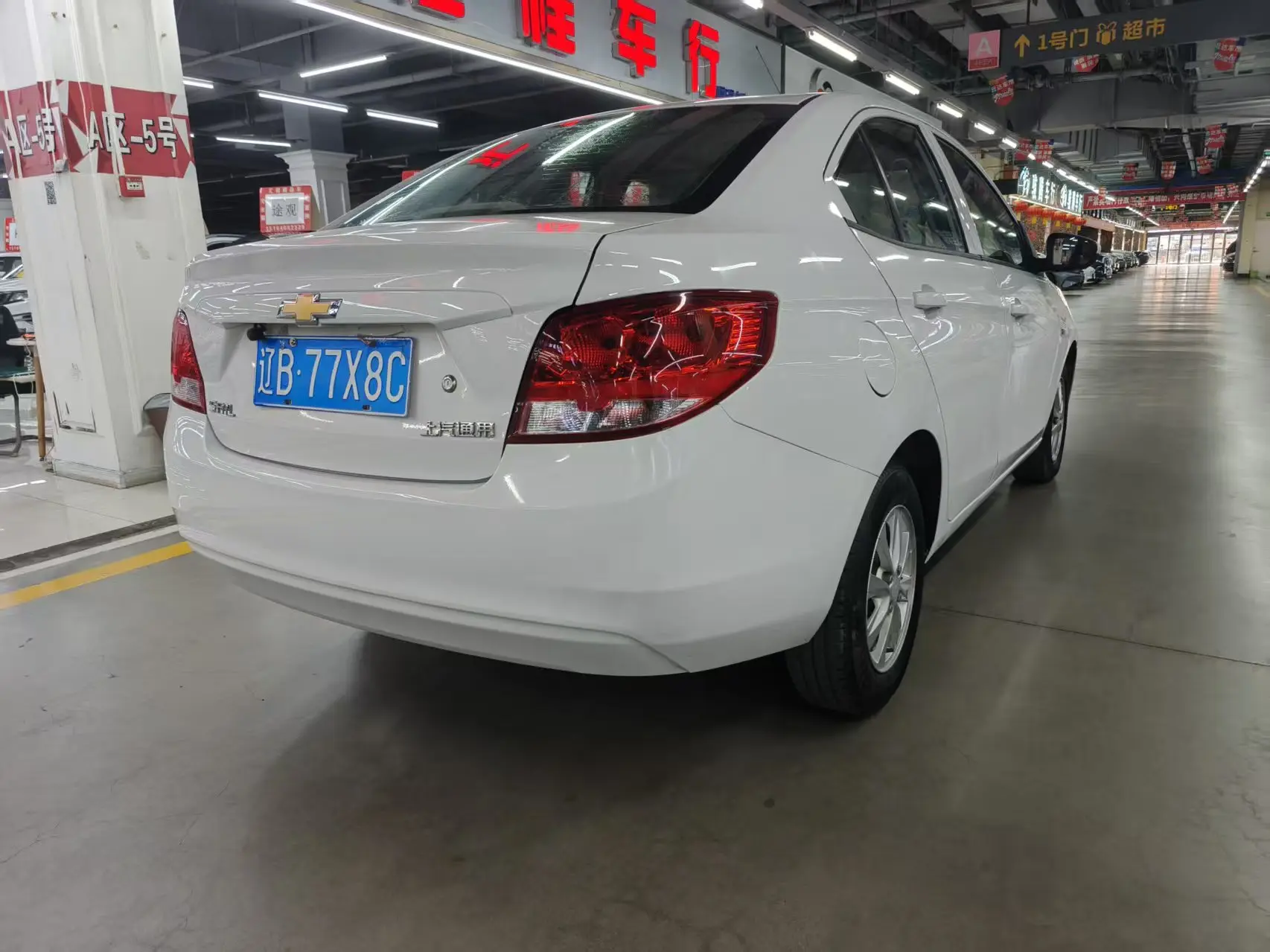 Chevrolet Sail  из Китая