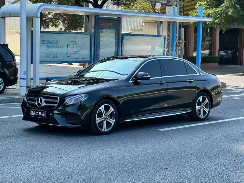 Mercedes-Benz E-Class  из Китая
