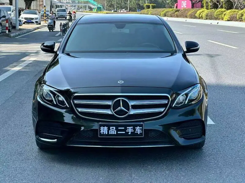 Mercedes-Benz E-Class  из Китая