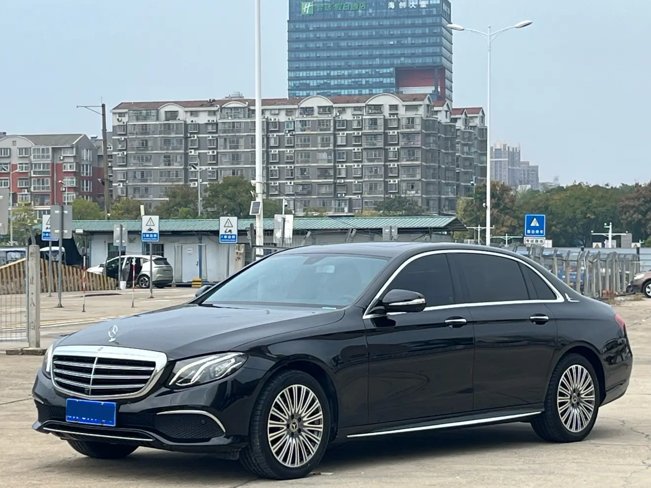 Mercedes-Benz E-Class  из Китая