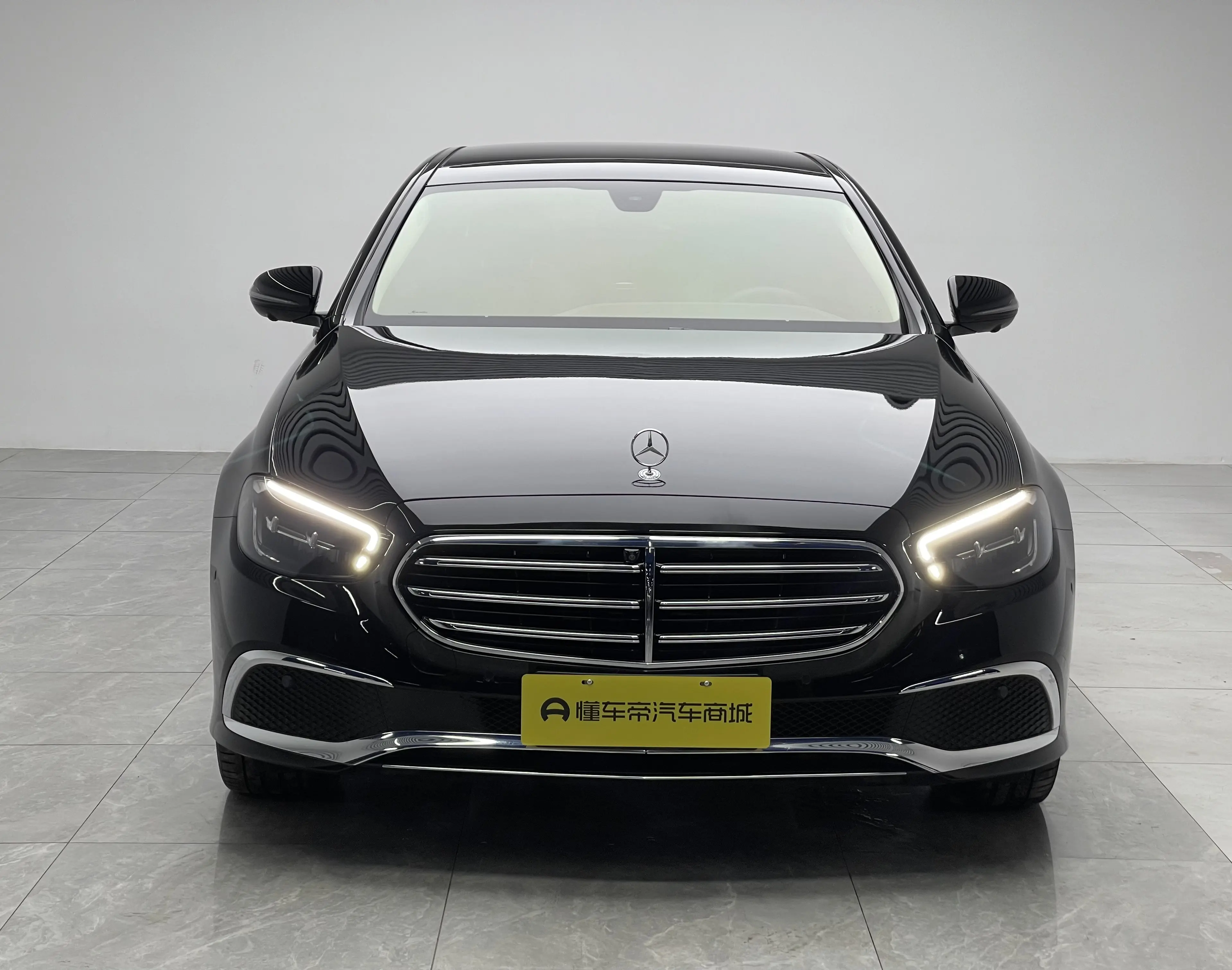 Mercedes-Benz E-Class  из Китая