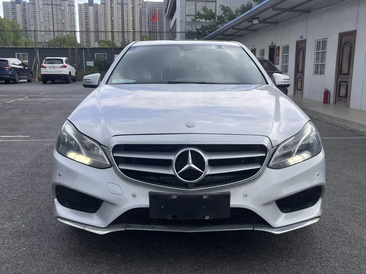 Mercedes-Benz E-Class  из Китая