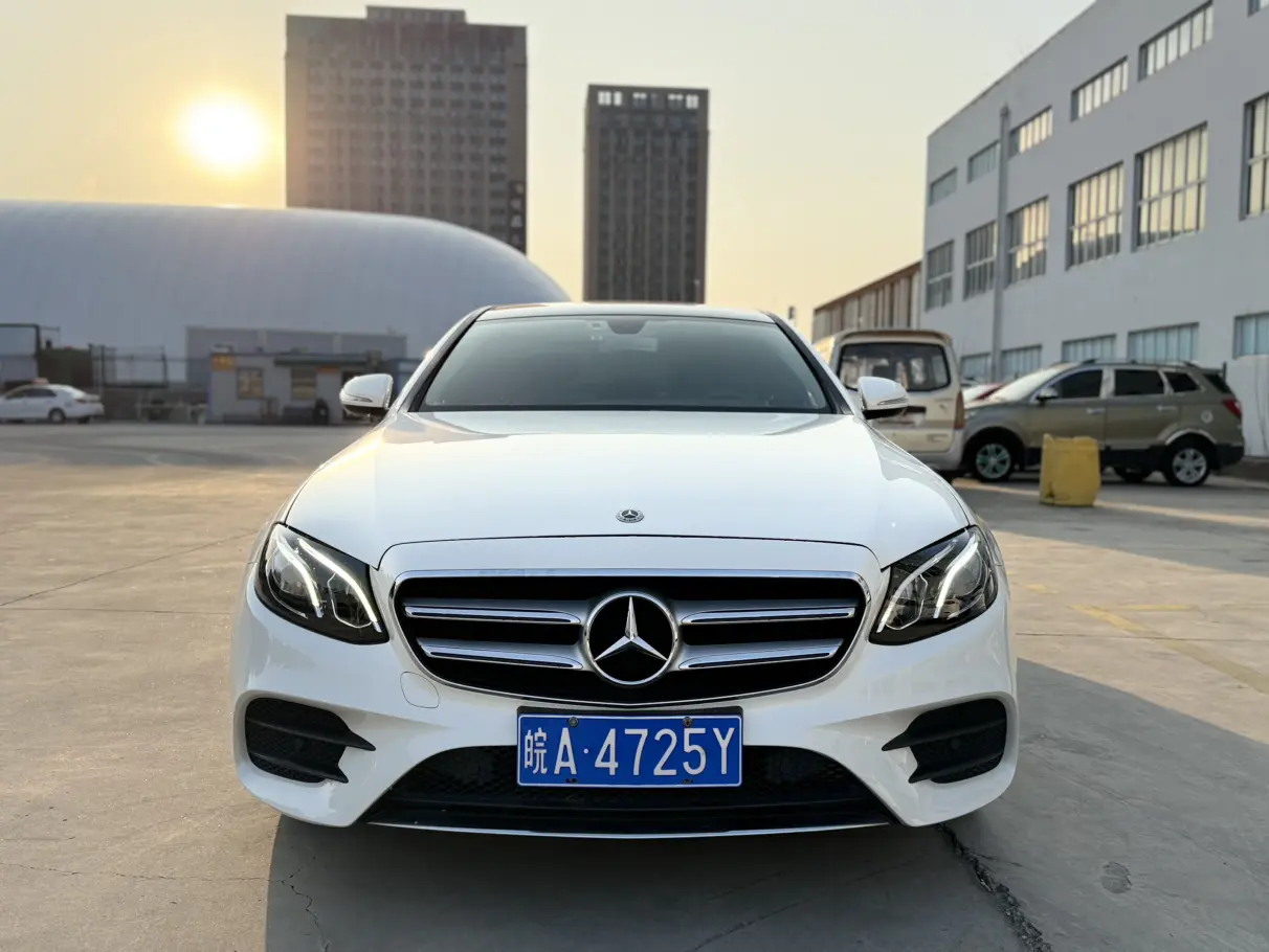 Mercedes-Benz E-Class  из Китая