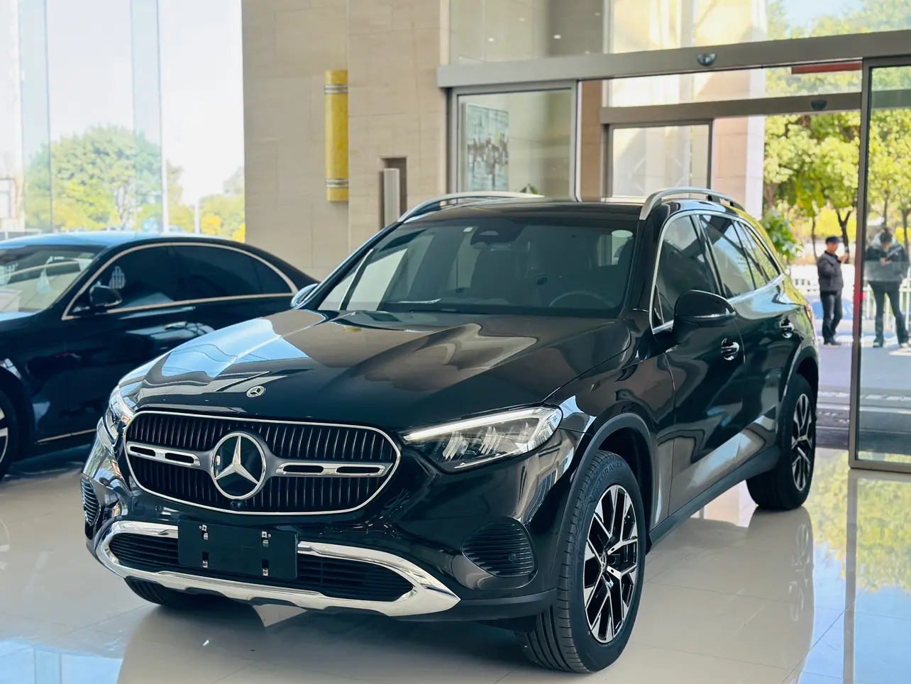 Mercedes-Benz GLC  из Китая