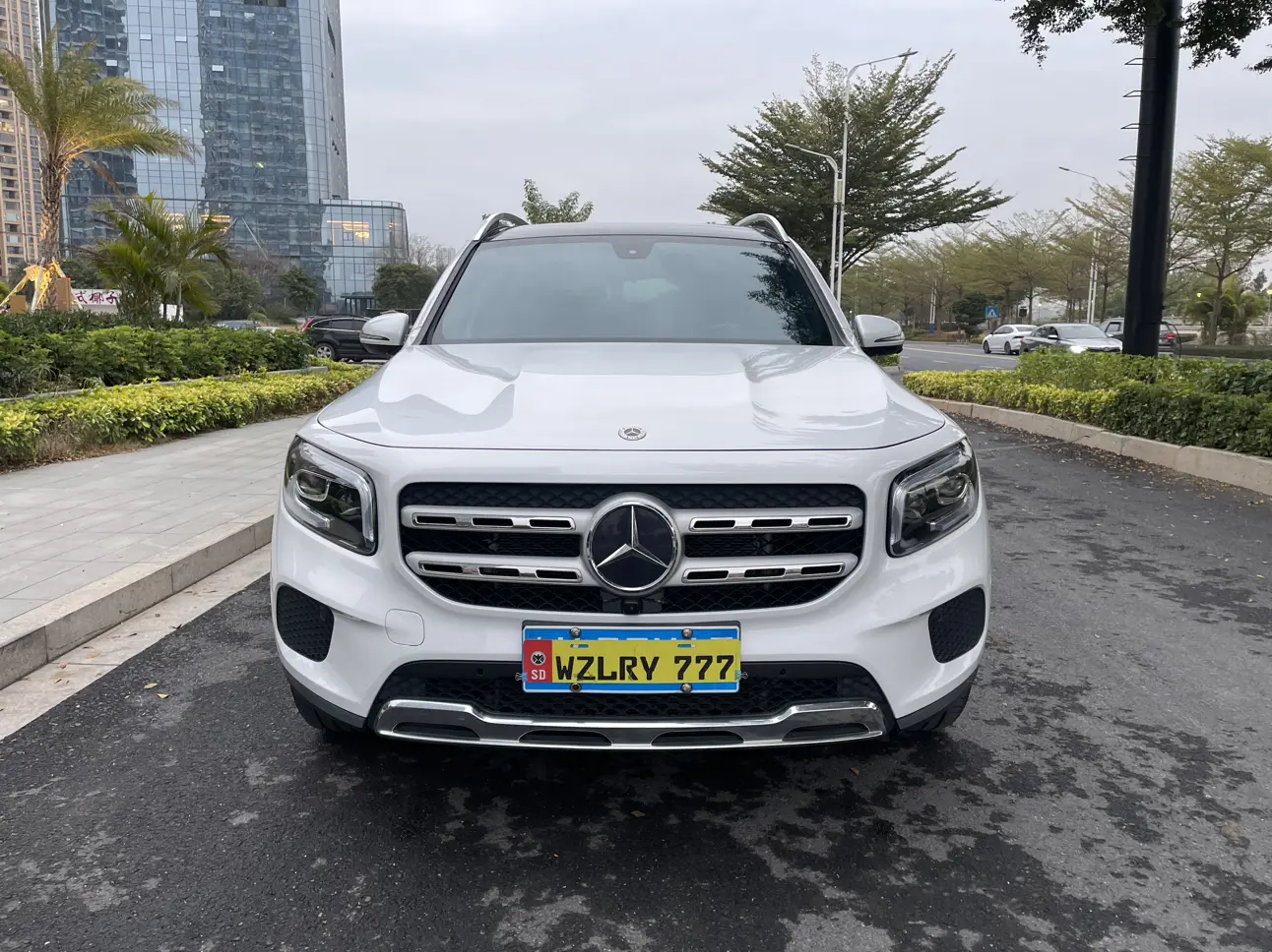 Mercedes-Benz GLB  из Китая