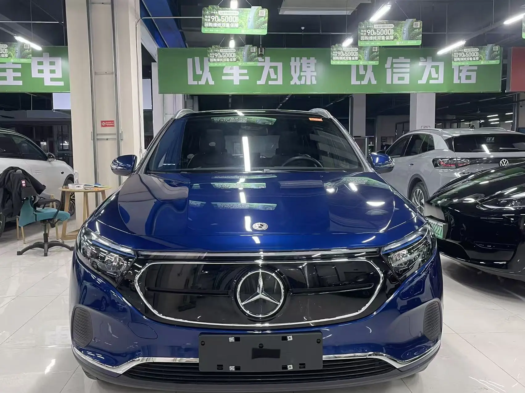 Mercedes-Benz Mercedes Benz EQA  из Китая