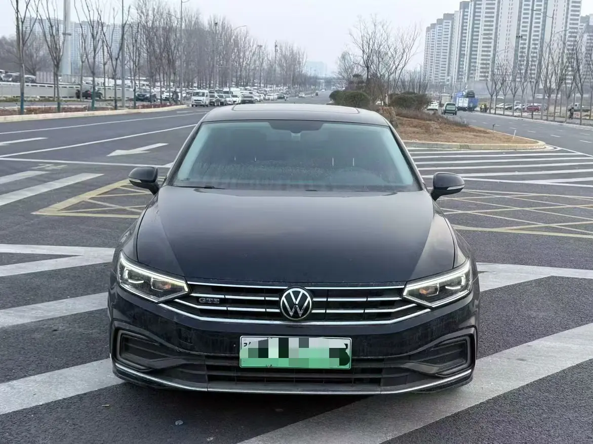 Volkswagen Magotan PHEV  из Китая
