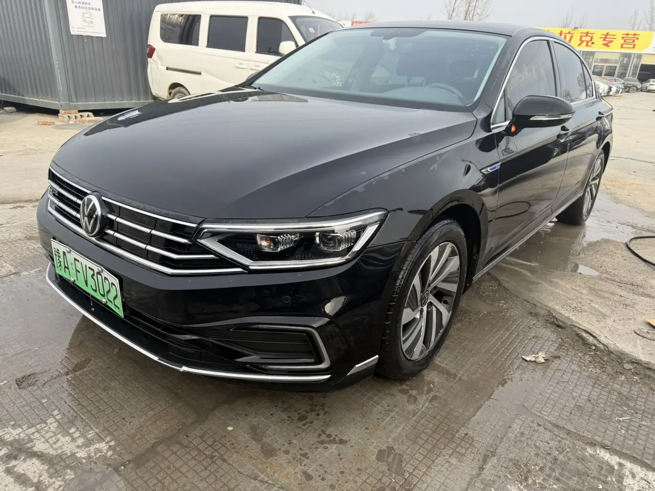 Volkswagen Magotan PHEV  из Китая