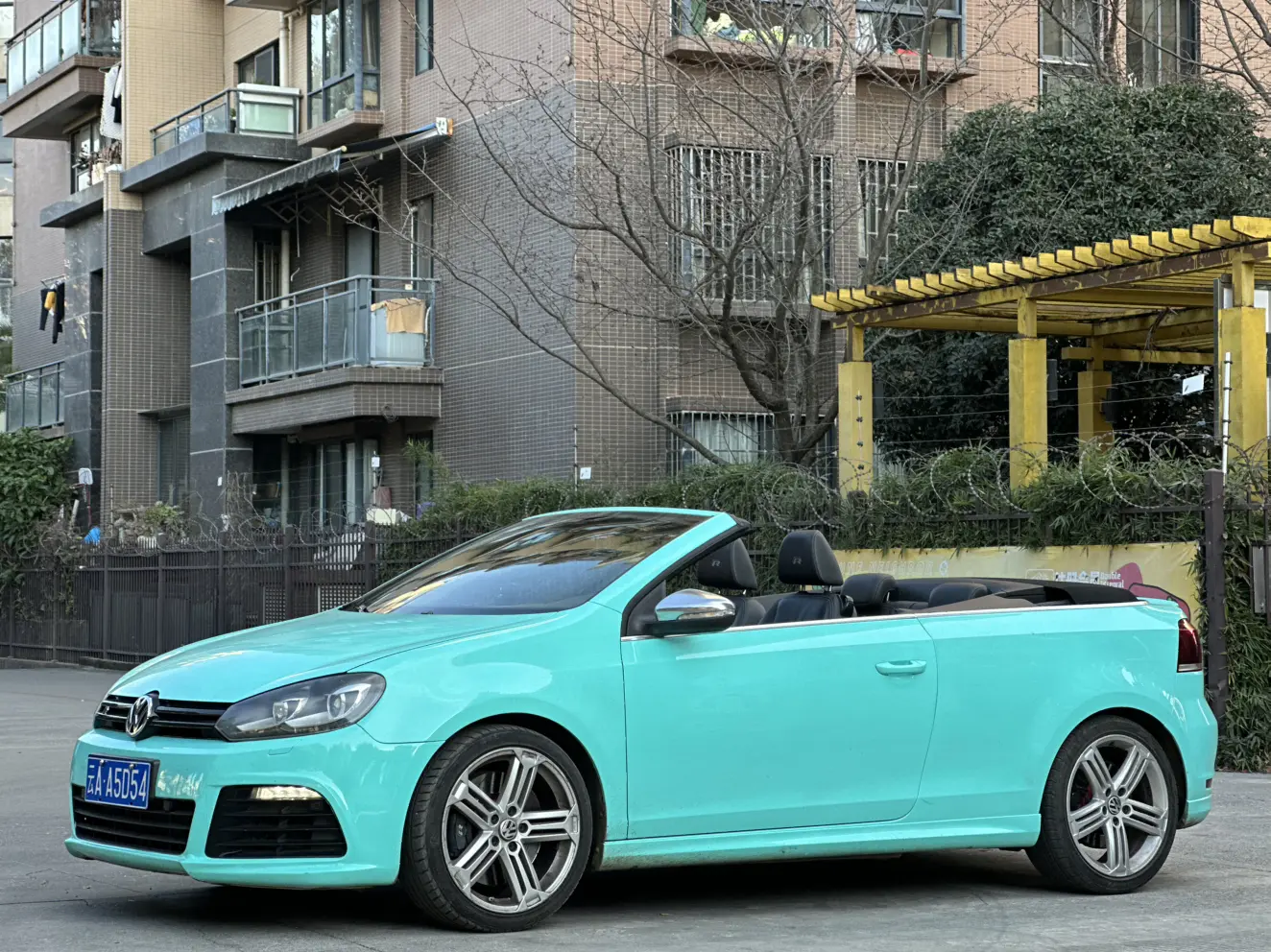 Volkswagen Golf  из Китая