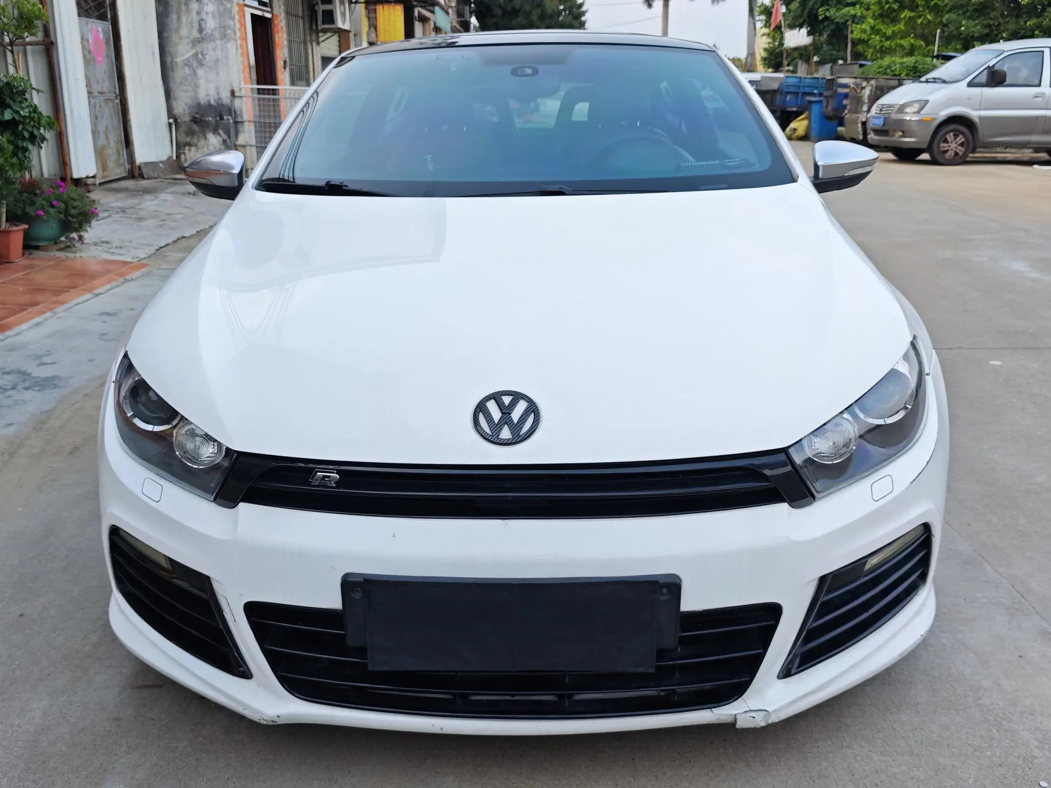 Volkswagen Scirocco  из Китая