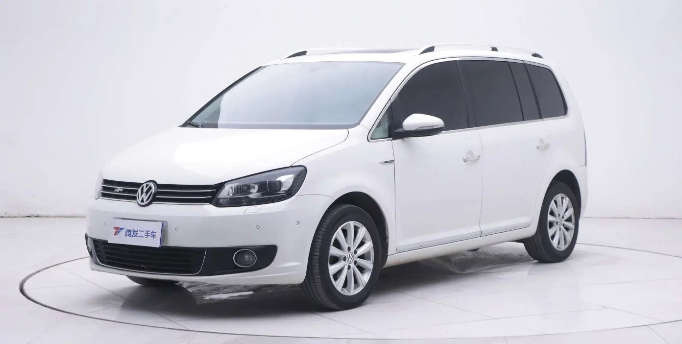 Volkswagen Touran  из Китая