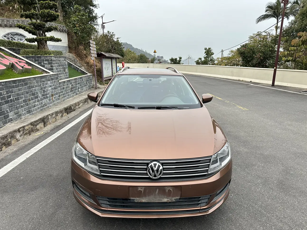 Volkswagen Langxing  из Китая