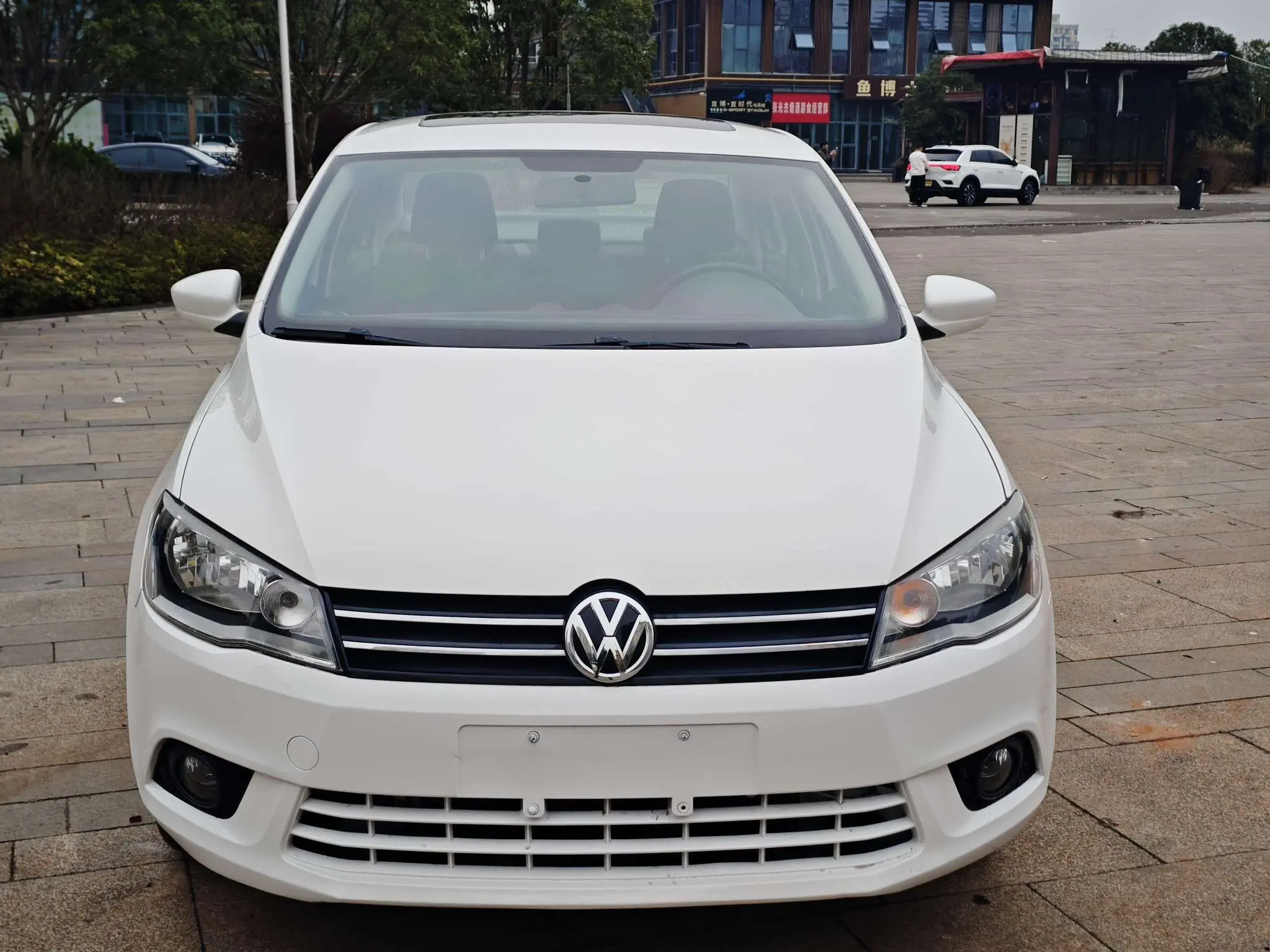 Volkswagen Jetta  из Китая