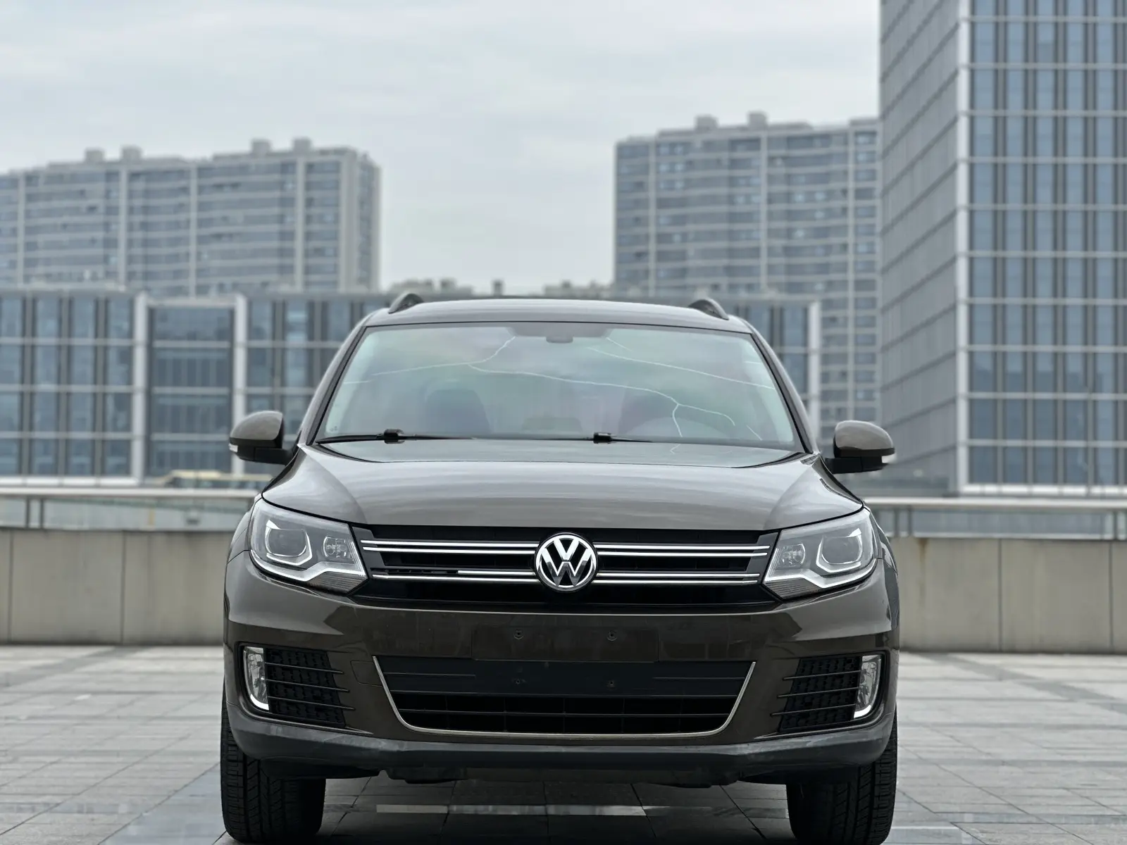 Volkswagen Tiguan  из Китая