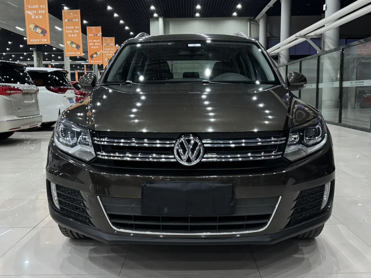Volkswagen Tiguan  из Китая