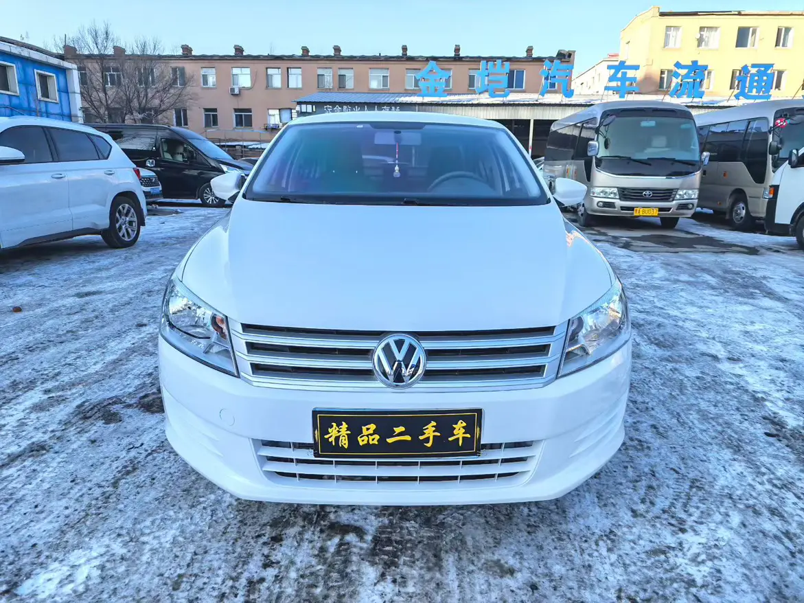 Volkswagen Santana  из Китая