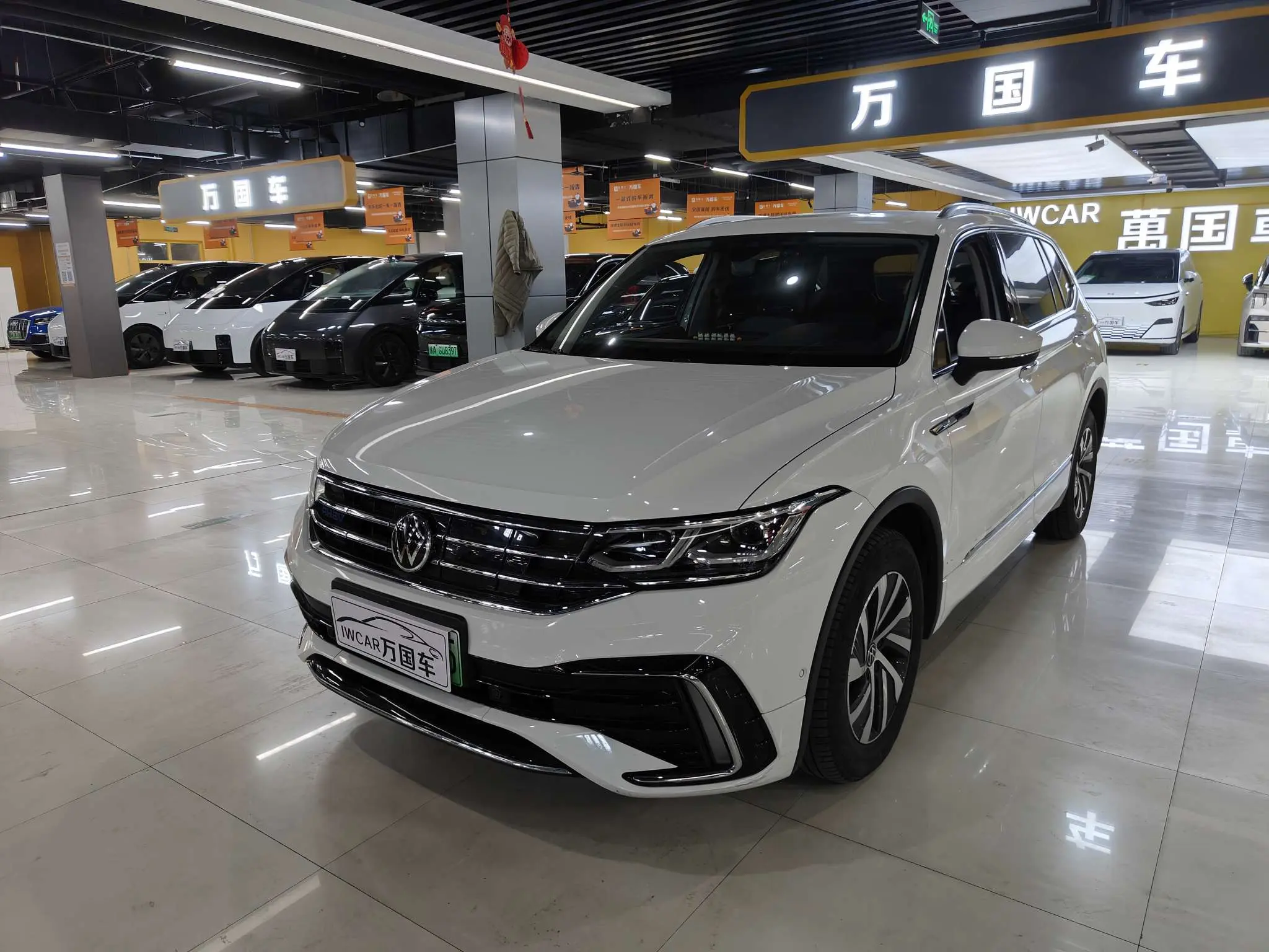 Volkswagen Tiguan L PHEV  из Китая