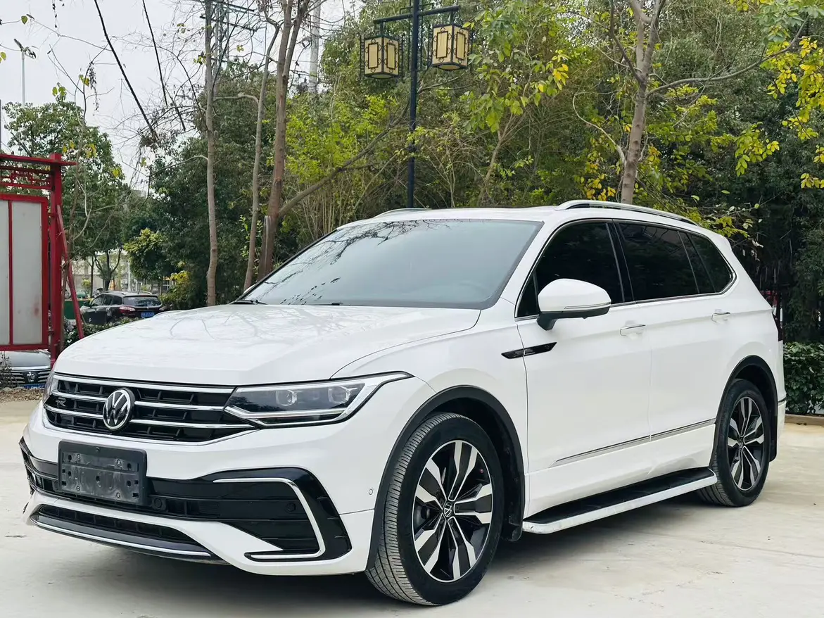 Volkswagen Tiguan L  из Китая