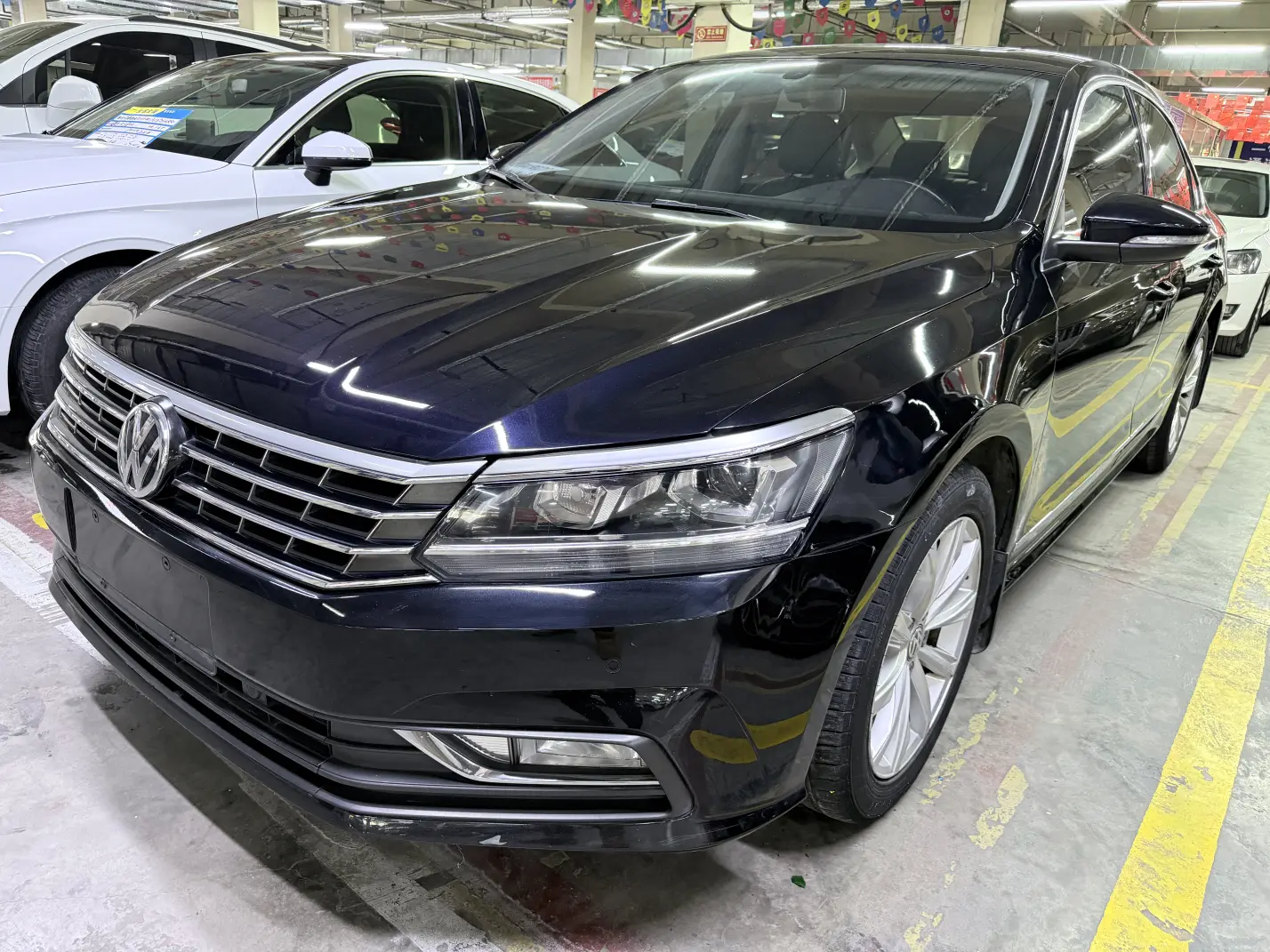 Volkswagen Passat  из Китая