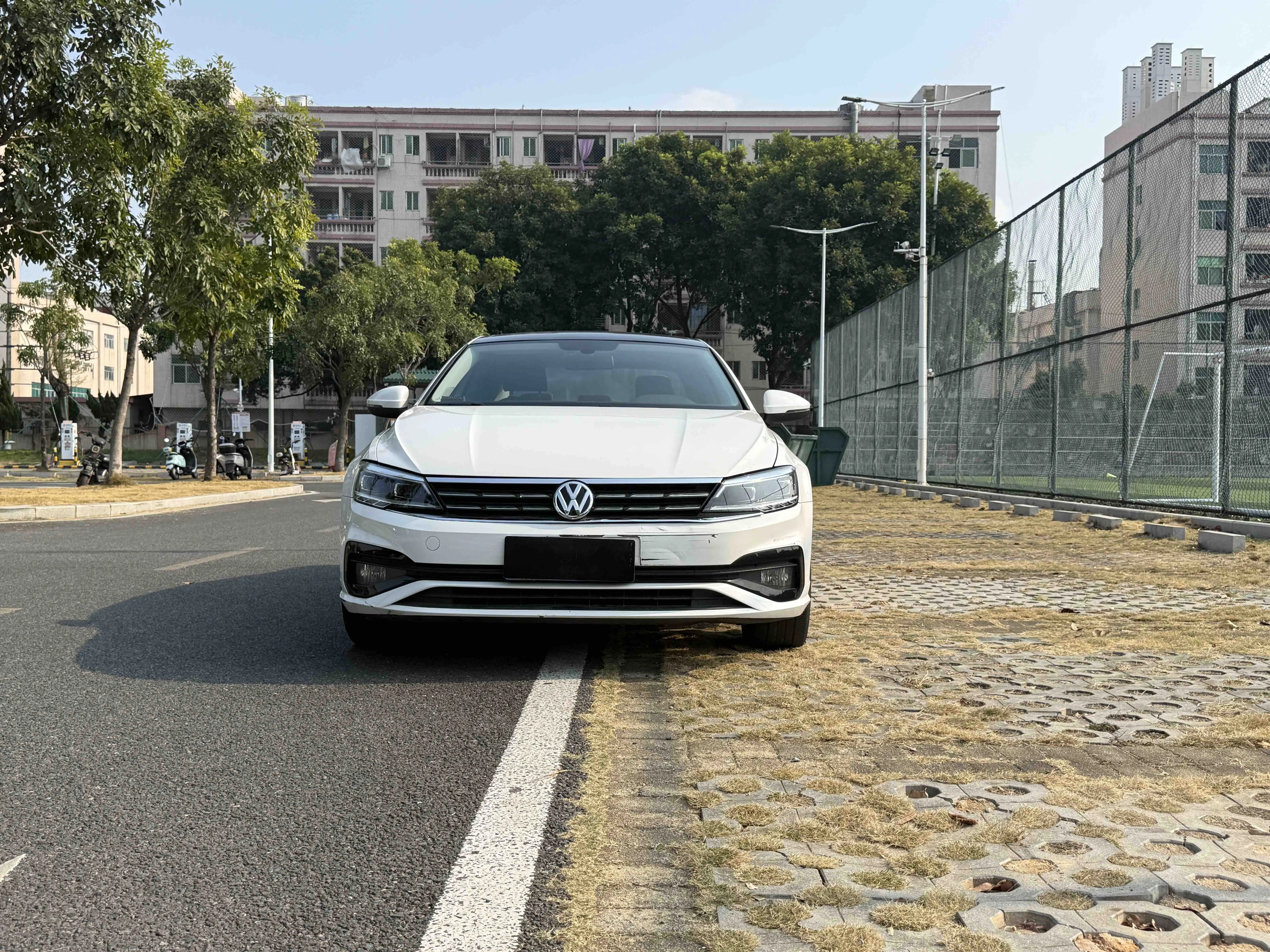 Volkswagen Lamando (Lingdu)  из Китая