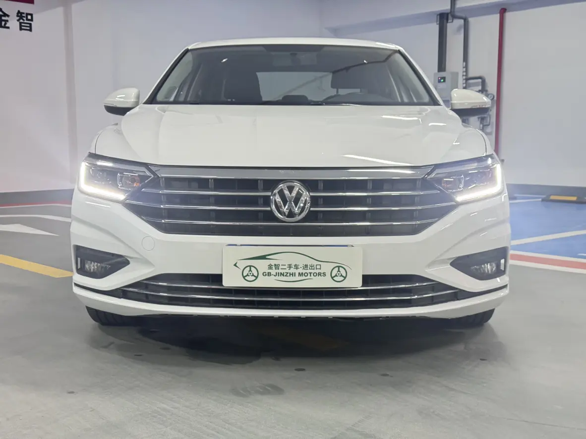 Volkswagen Sagitar  из Китая