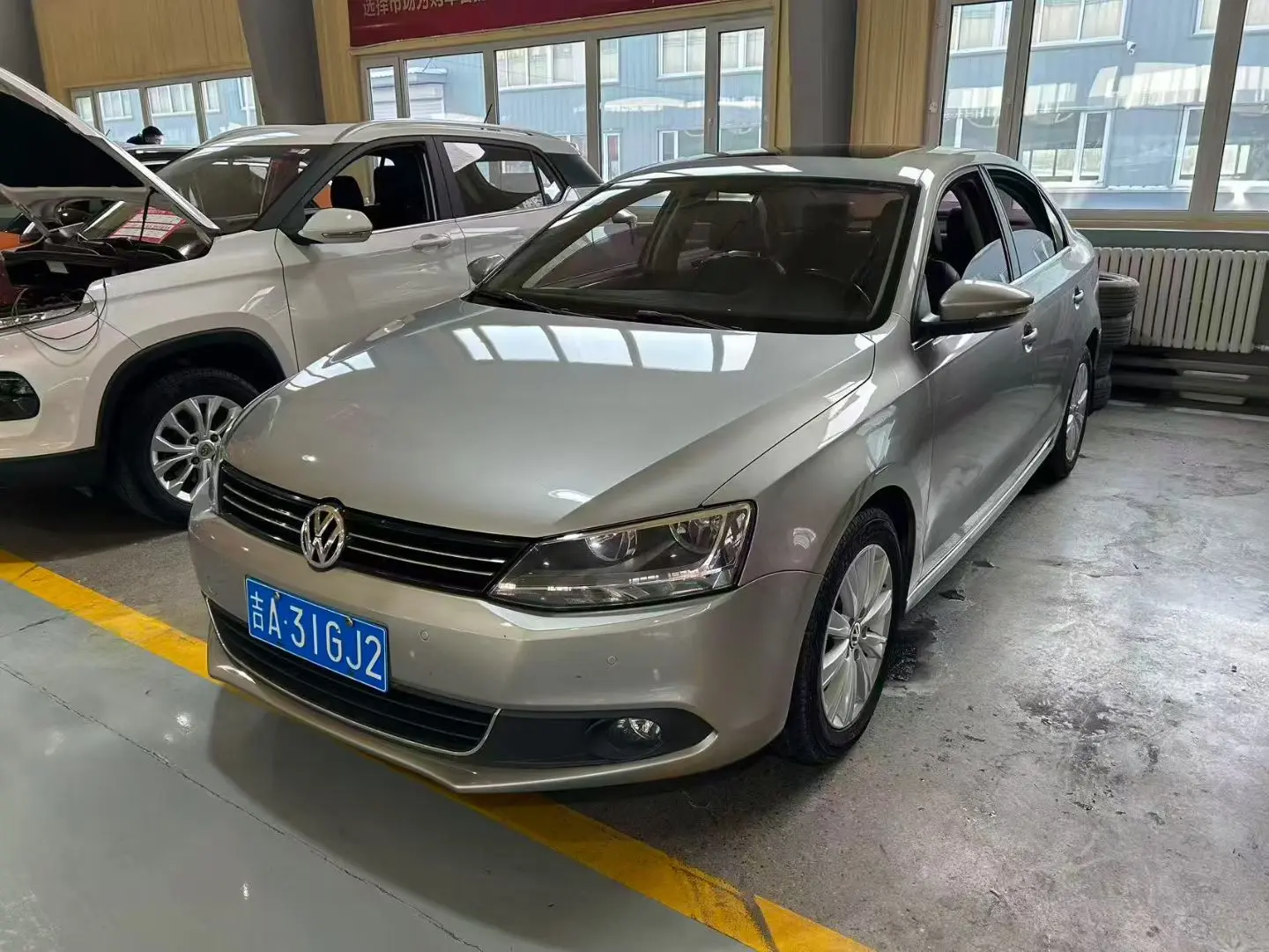 Volkswagen Sagitar  из Китая