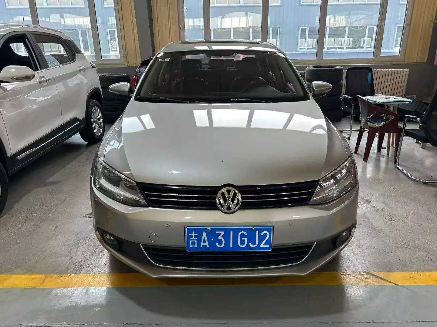 Volkswagen Sagitar  из Китая