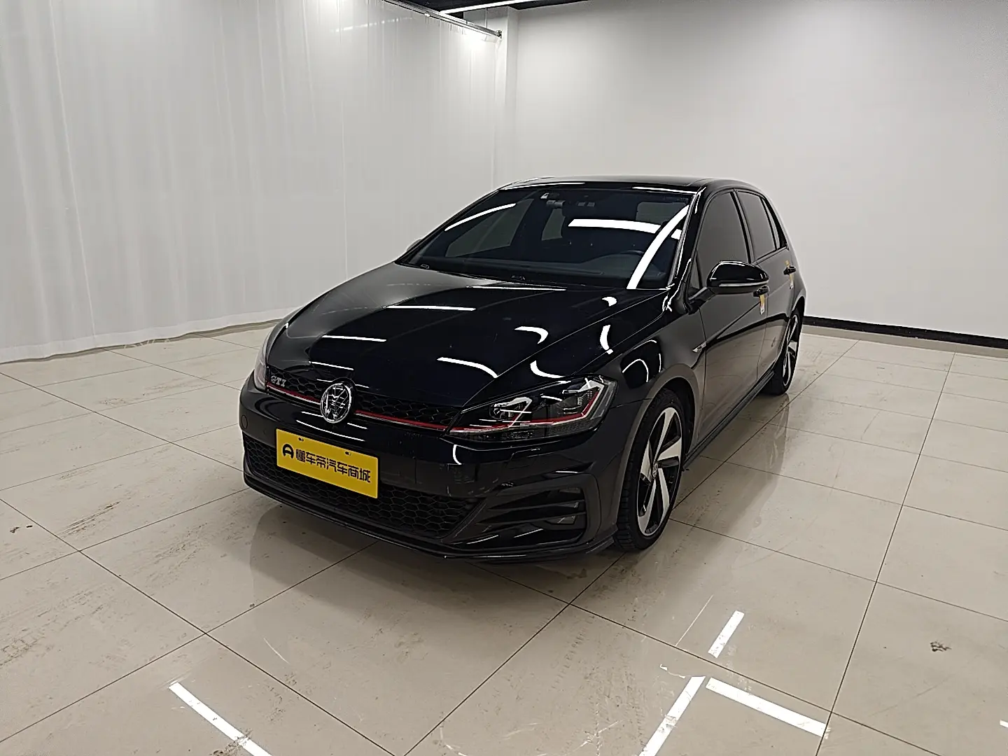 Volkswagen Golf GTI  из Китая