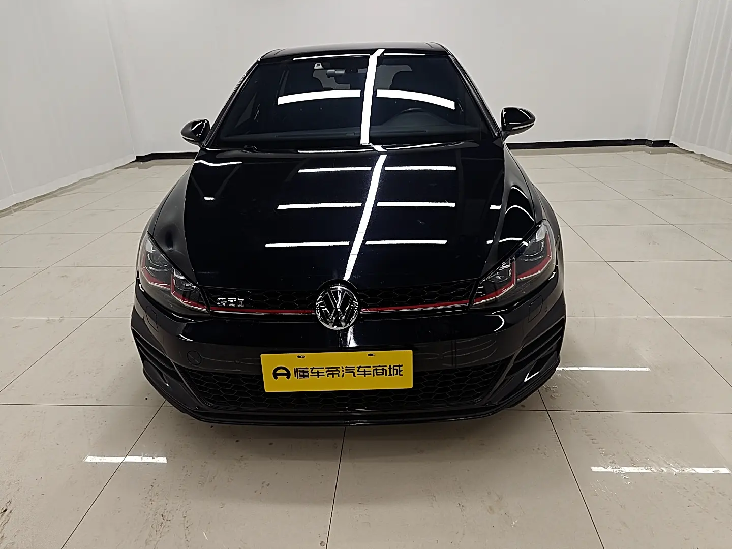 Volkswagen Golf GTI  из Китая