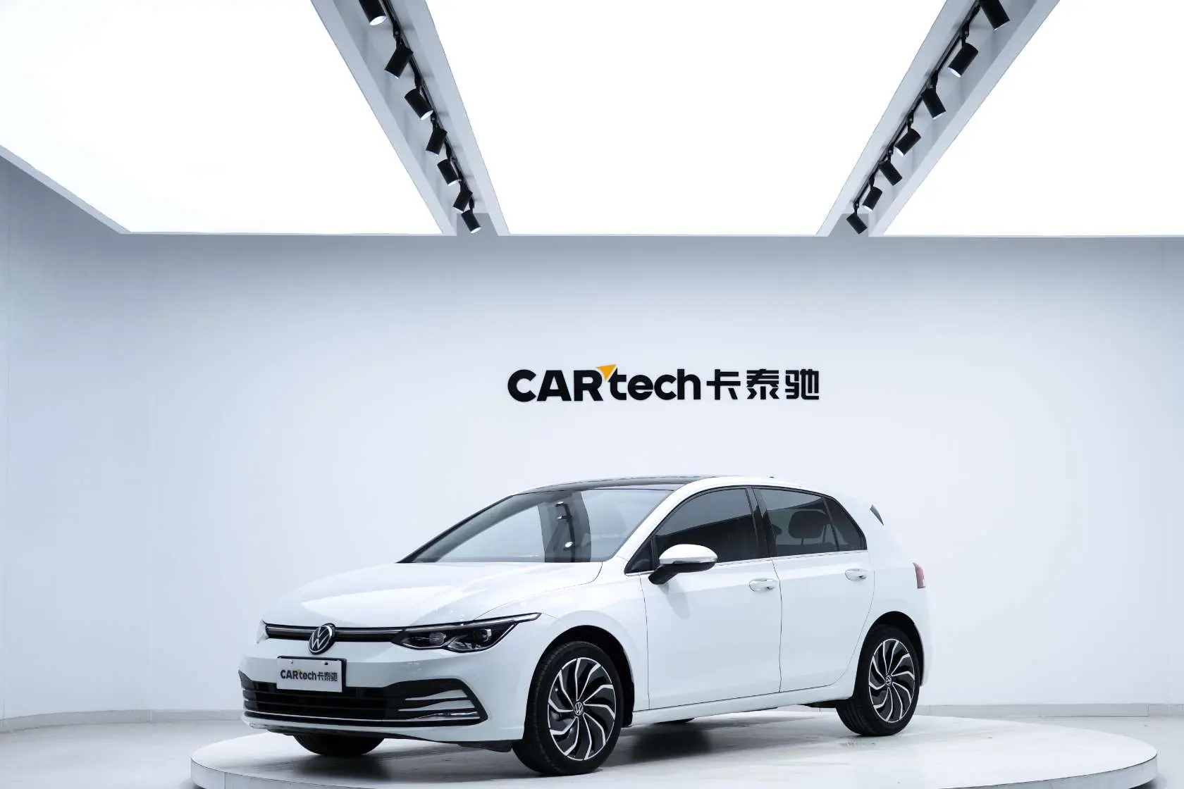 Volkswagen Golf  из Китая