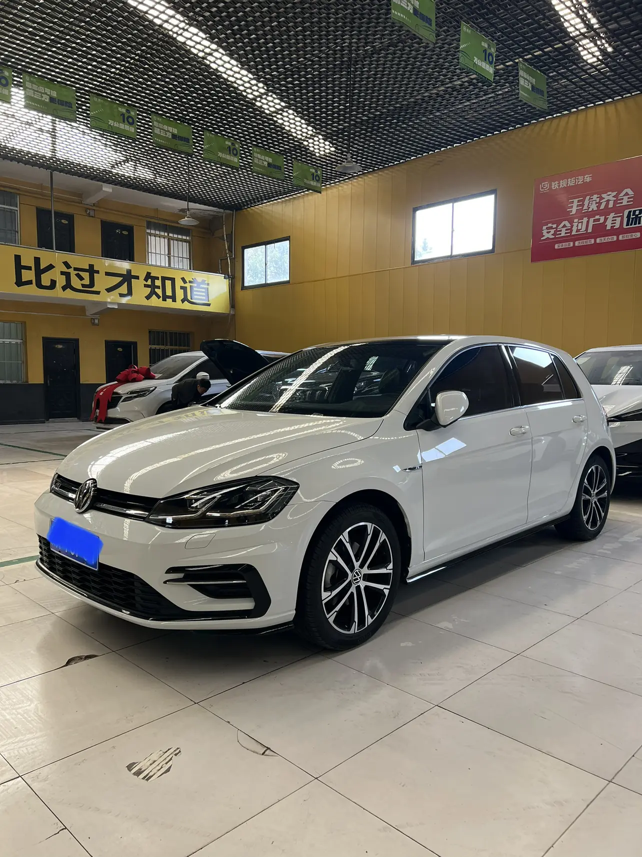 Volkswagen Golf  из Китая