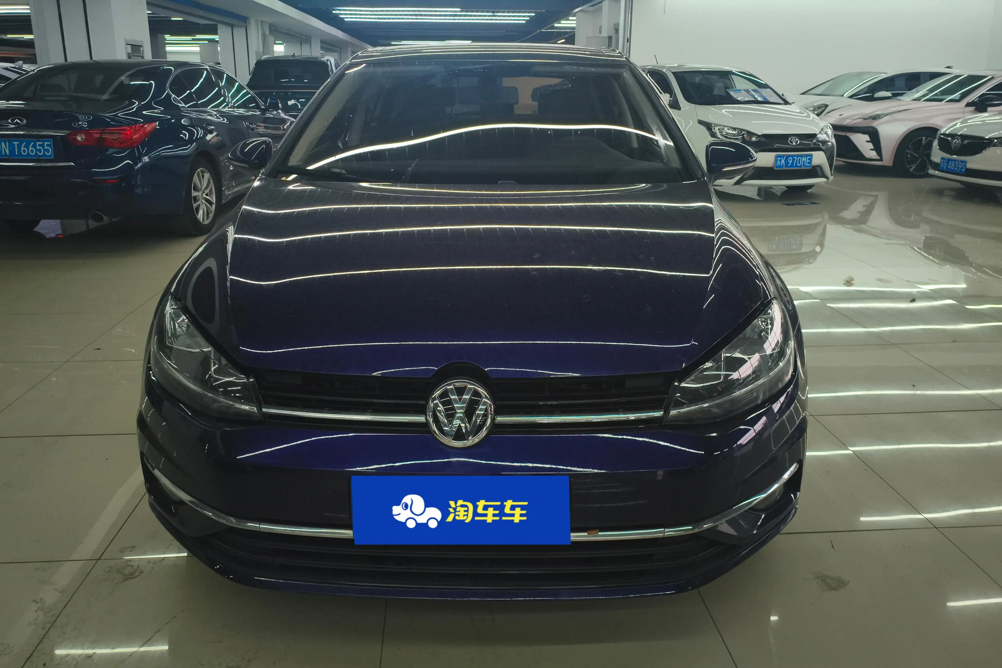 Volkswagen Golf  из Китая
