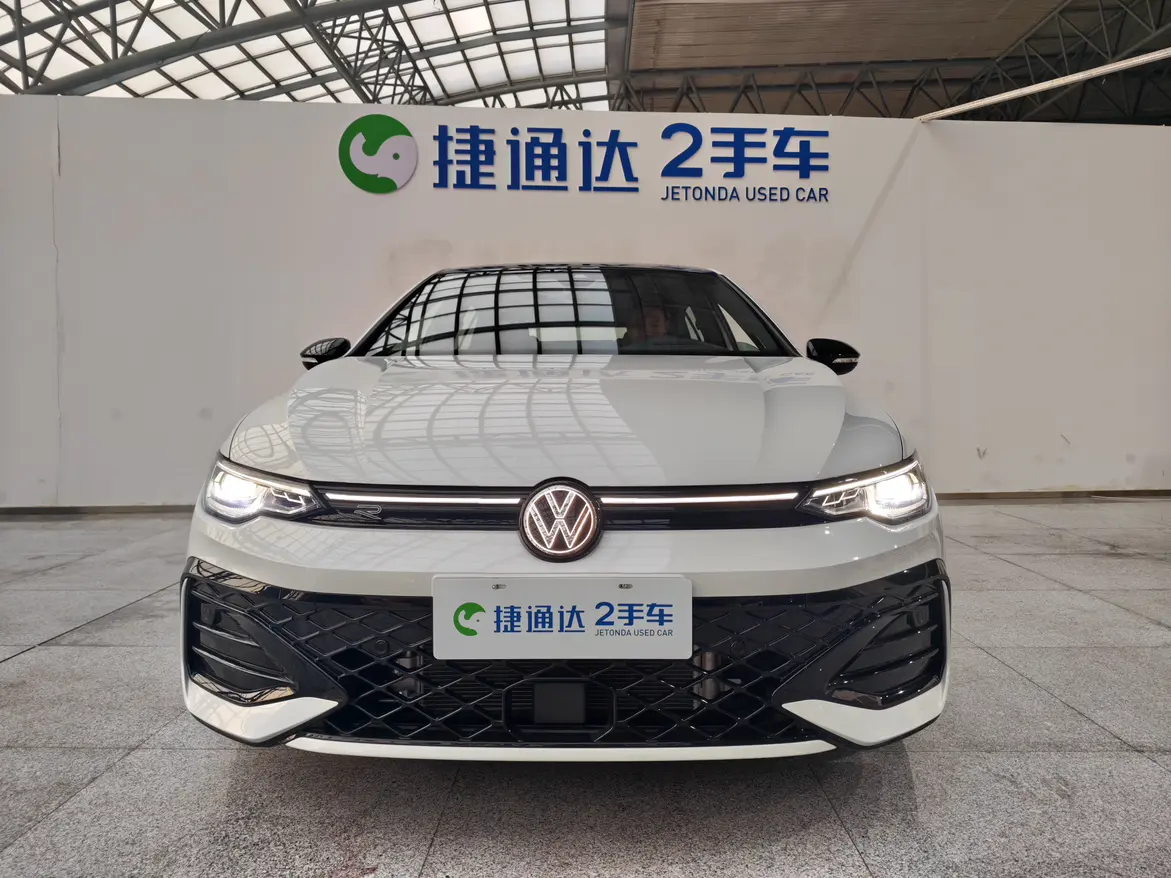 Volkswagen Golf  из Китая