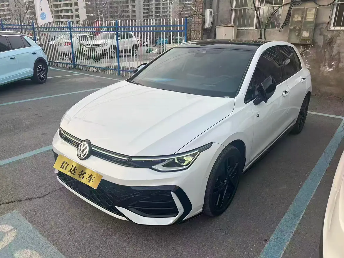 Volkswagen Golf  из Китая