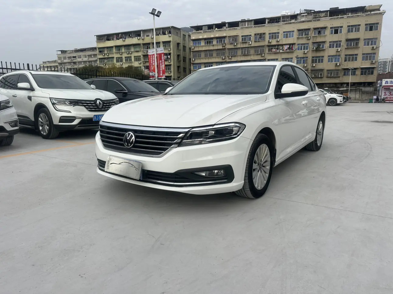 Volkswagen Lavida  из Китая