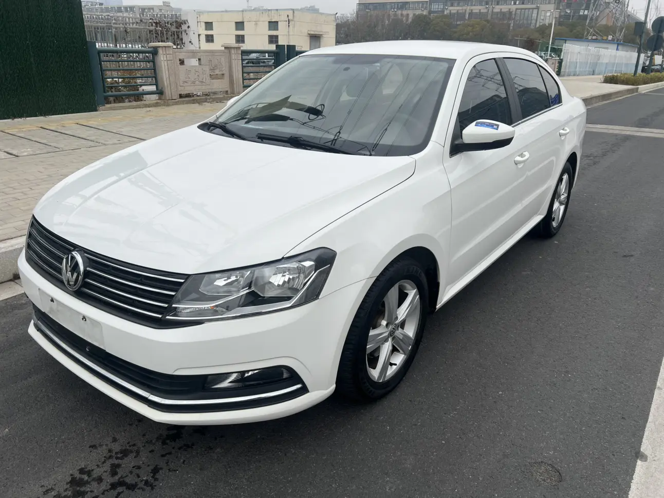 Volkswagen Lavida  из Китая