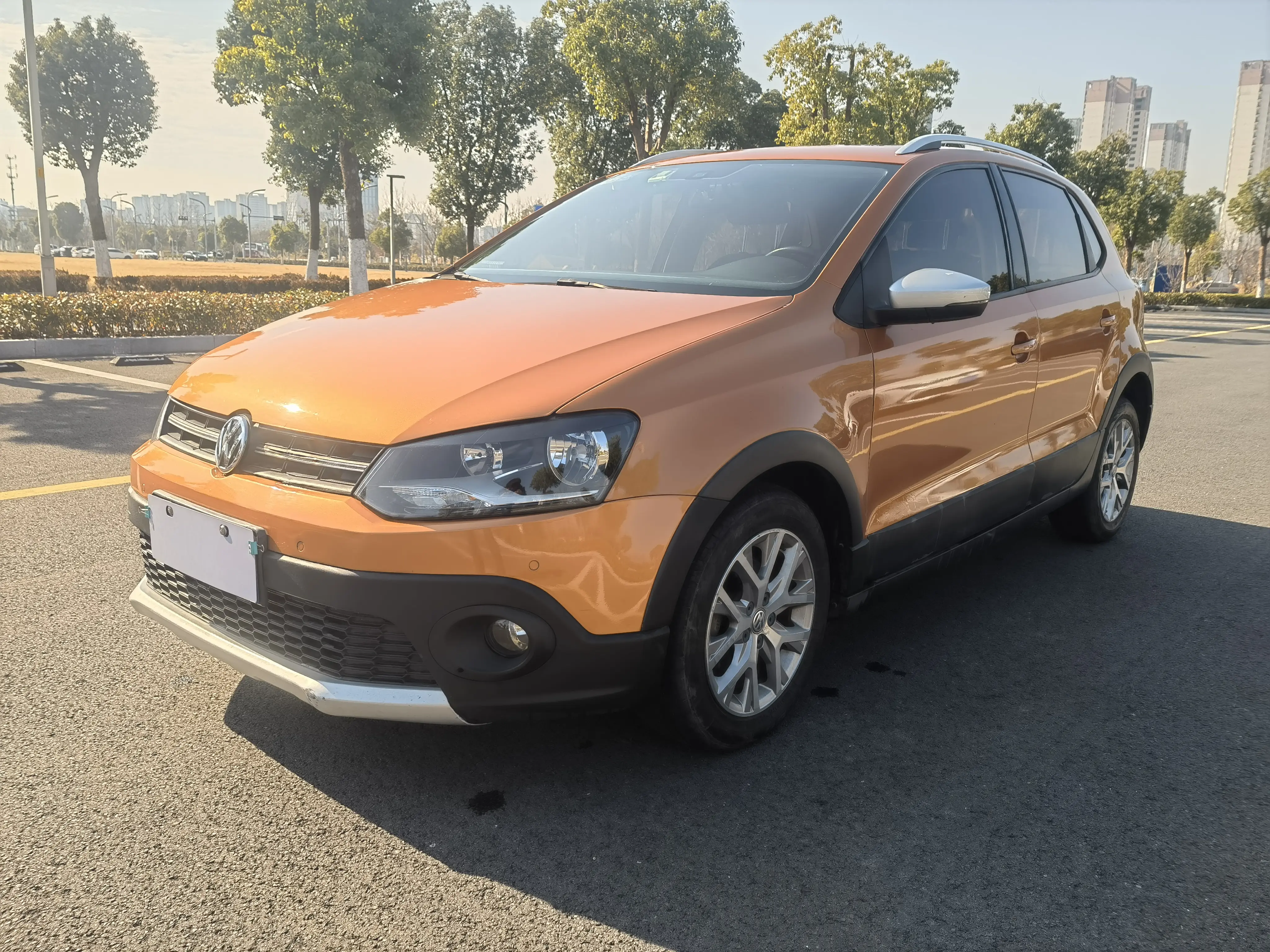 Volkswagen Polo  из Китая