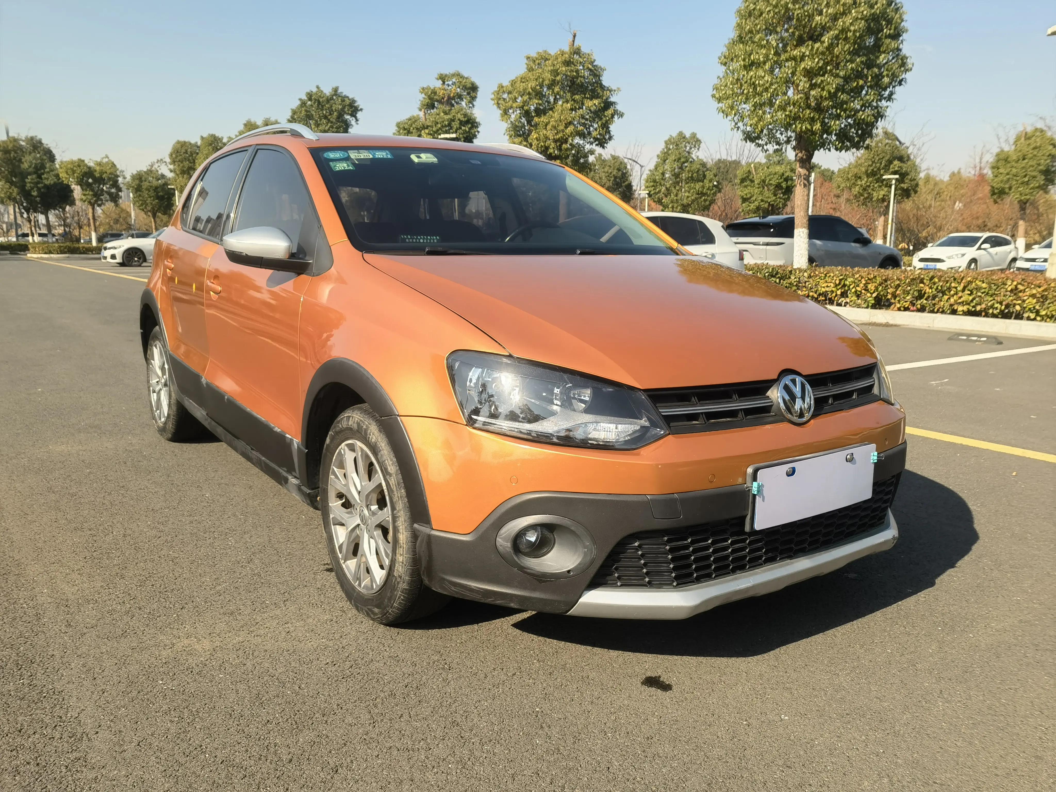Volkswagen Polo  из Китая