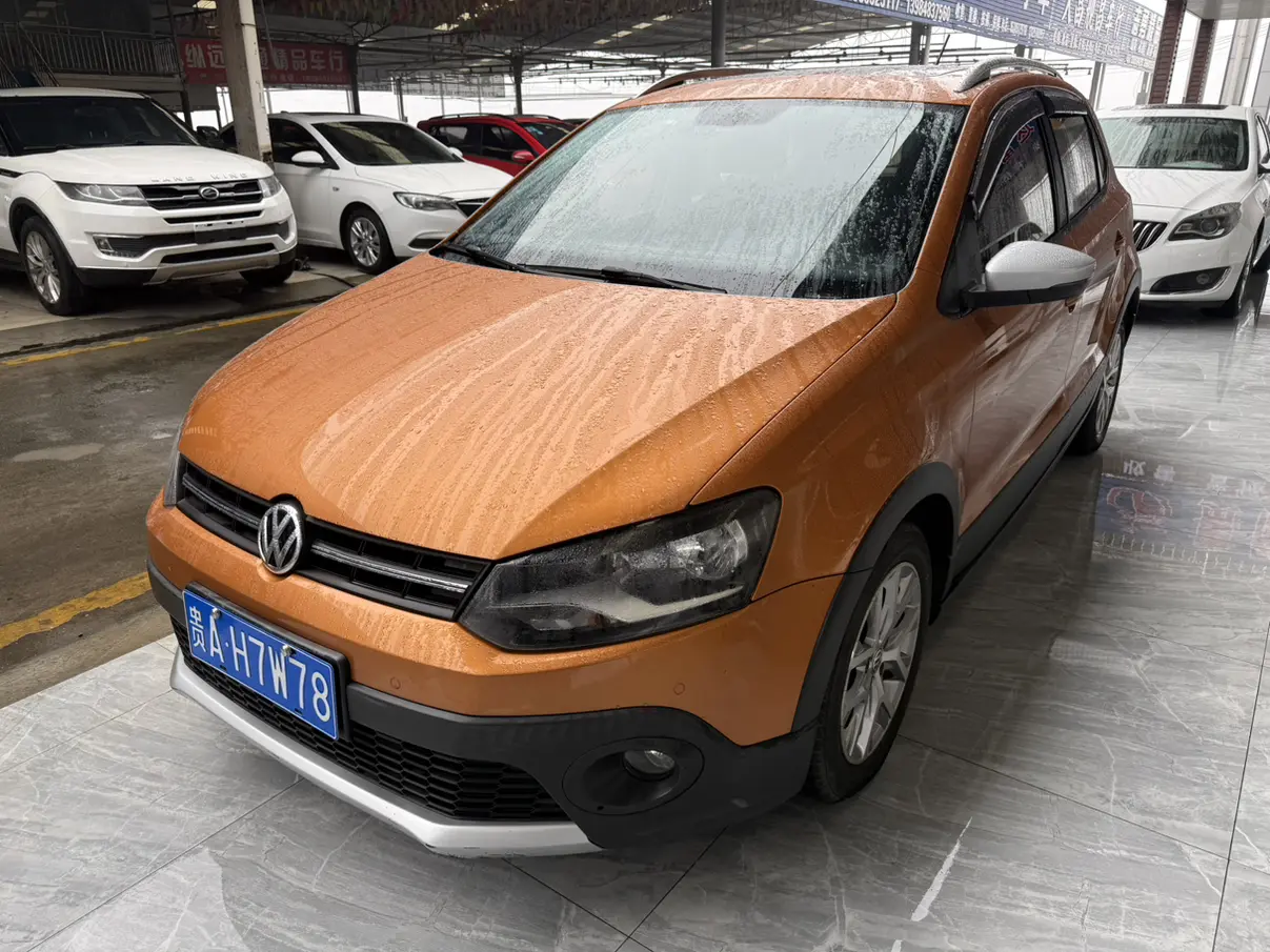 Volkswagen Polo  из Китая