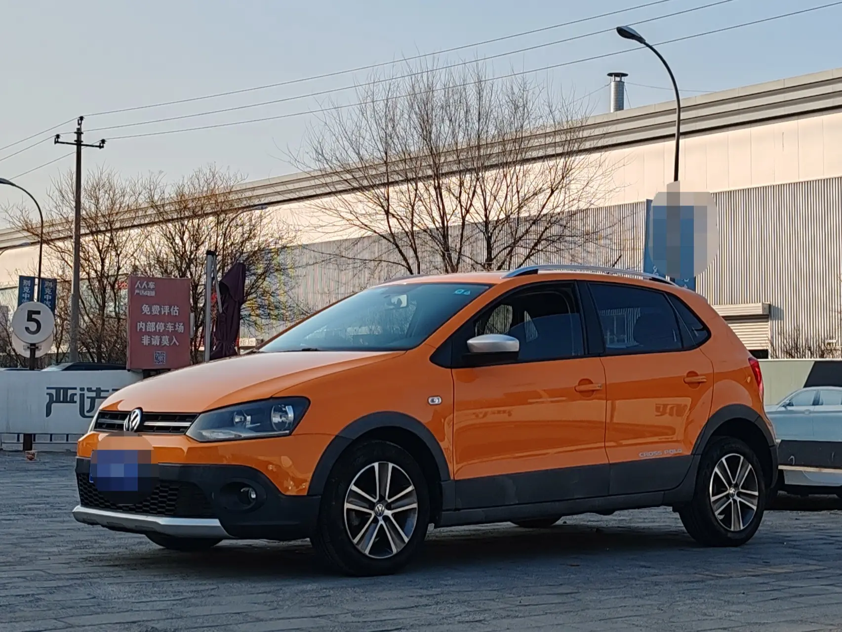Volkswagen Polo  из Китая