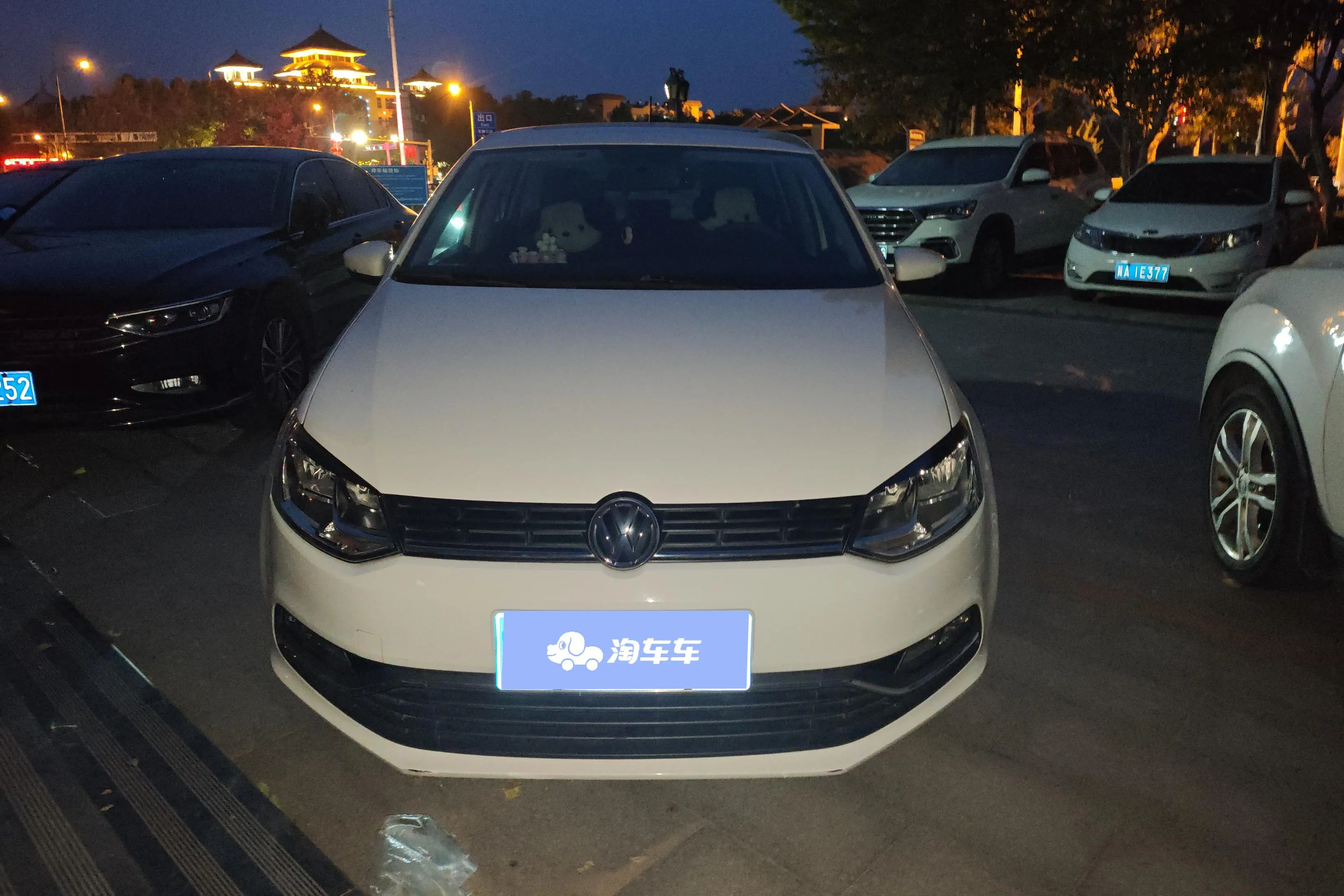 Volkswagen Polo  из Китая